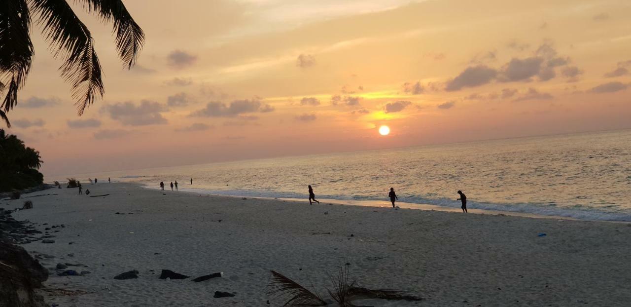 Fuvahmulah Inn ภายนอก รูปภาพ